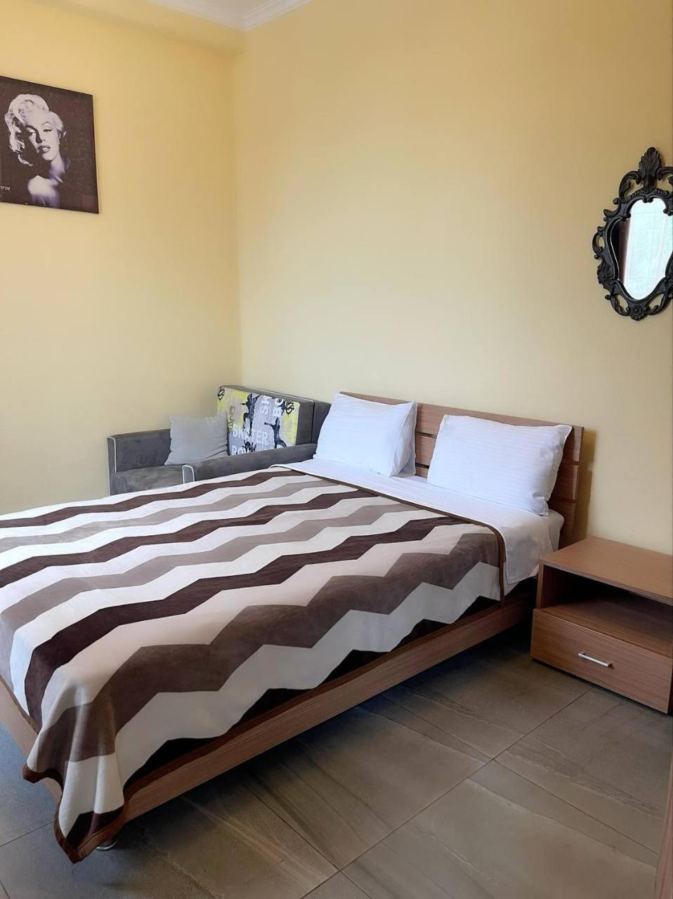 Gs Hotel Tbilisi Room photo